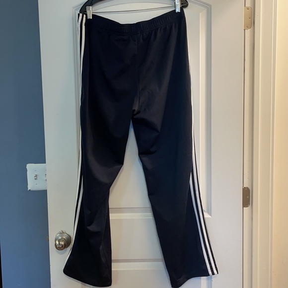 Adidas xl 3 stripe black joggers xl shiny silky feel - Picture 5 of 7